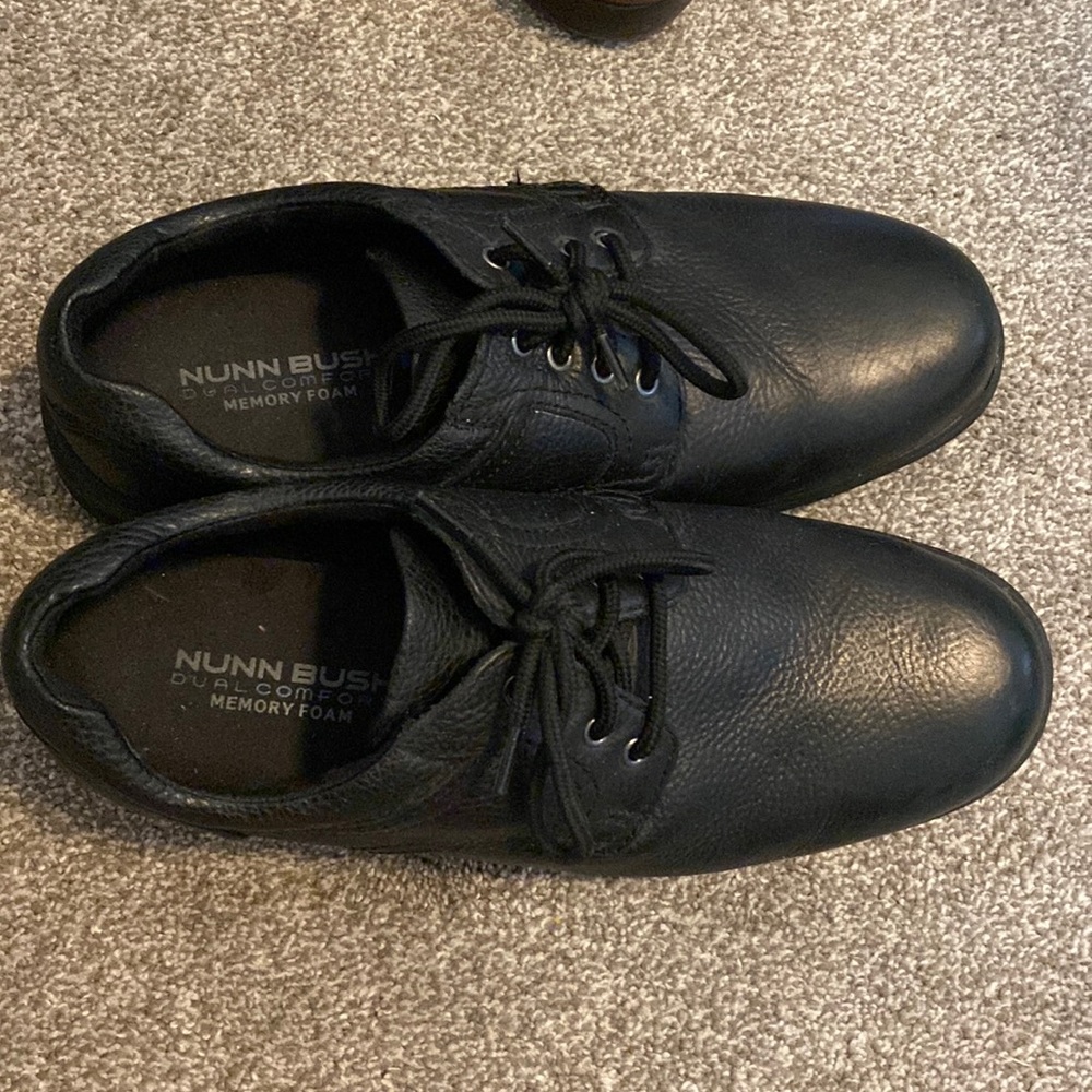 Nunn Bush Dual Comfort Waterproof Memory Foam Mens work shoes 10M leather 10 M